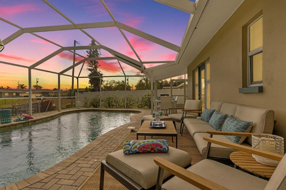 Nostra Palazzo on the Canal - Cape Coral - Roelens Vacations